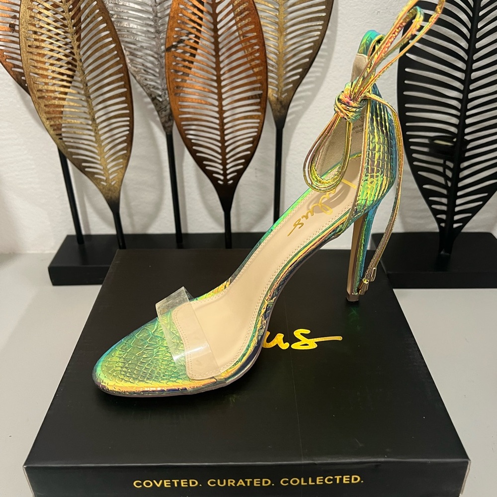 Iridescent Green Stiletto Heels by Lulus Size 7.5